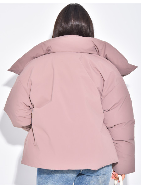 Oversized, enveloping down jacket with wide collar