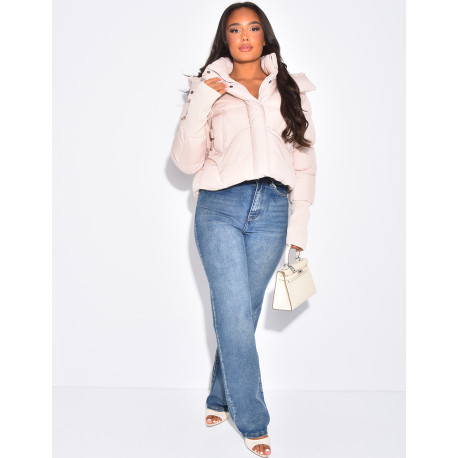 Short, oversized quilted puffer jacket with ribbed cuffs