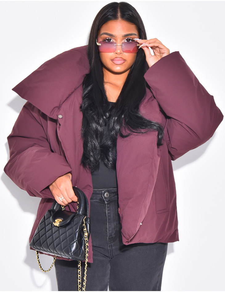 Oversized, enveloping down jacket with wide collar