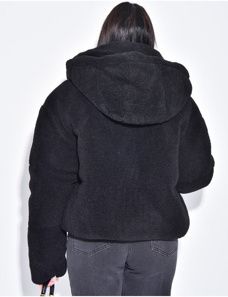 Kurze Daunenjacke aus Schaffell