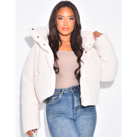 Kurze Daunenjacke aus Schaffell