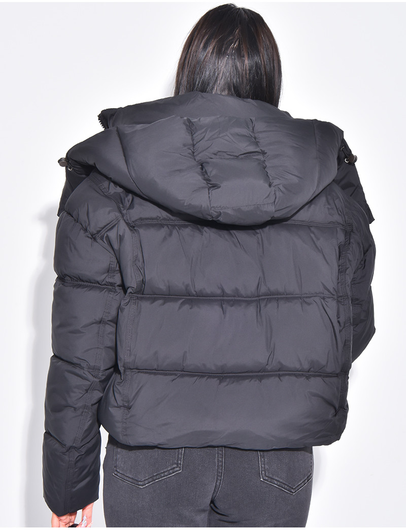 Doudoune courte matelassée à capuche