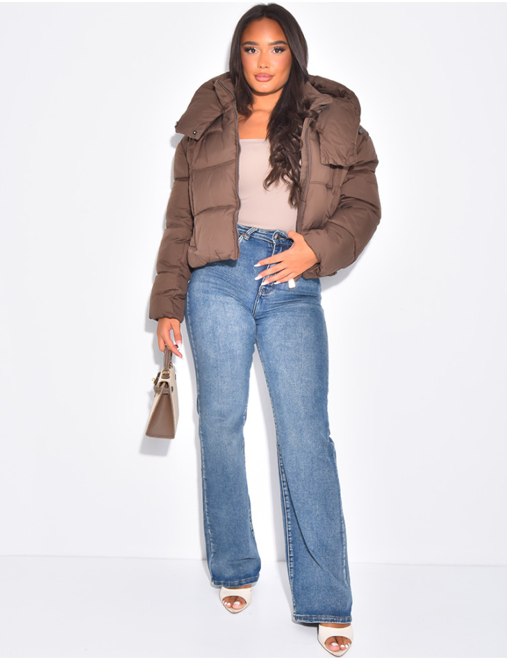 Short quilted hooded jacket