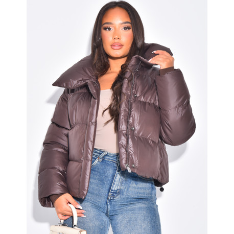 Short quilted down jacket
