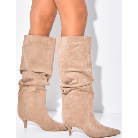 Bottes en suédine à enfiler effet bouffantes à petits talons