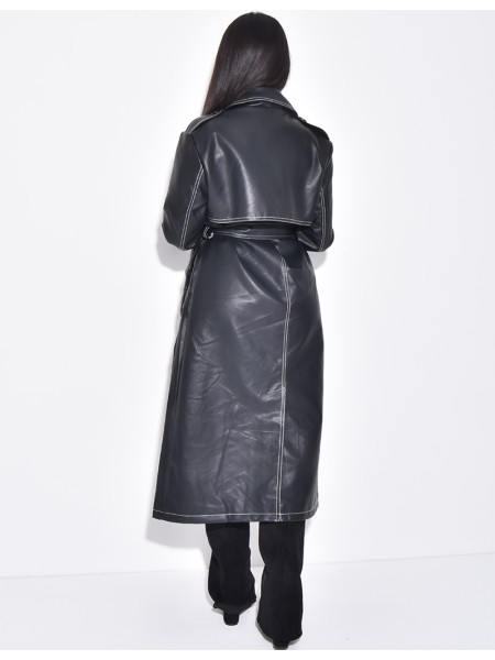 Trench long en similicuir à coutures contrastantes