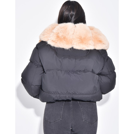 Short bomber-style quilted jacket with fur trim