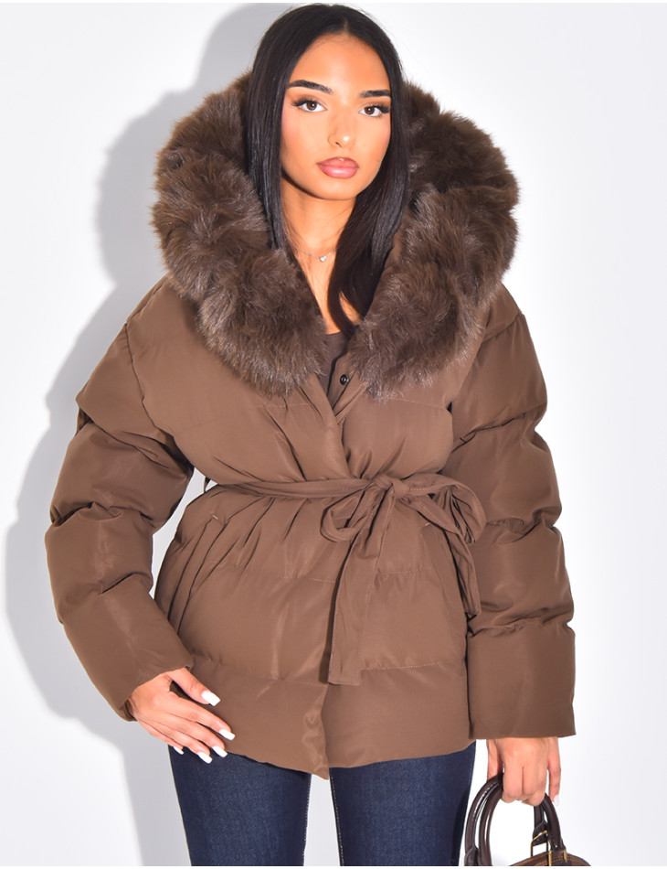 Short bomber-style quilted jacket with fur trim