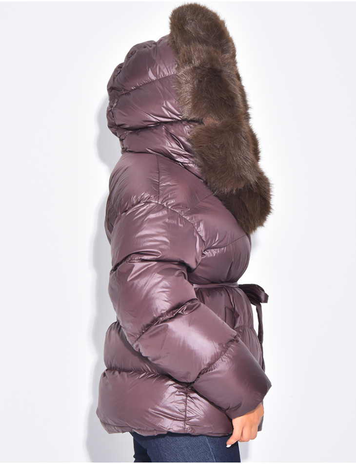Short bomber-style quilted jacket with fur trim