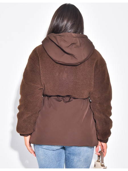 Parka-artige Daunenjacke aus Lammfell