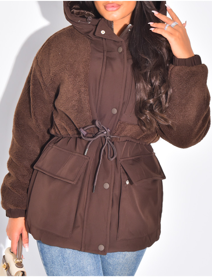 Parka-artige Daunenjacke aus Lammfell