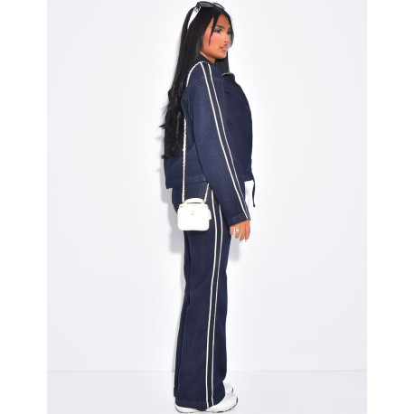 Ensemble veste courte et jeans taille haute à bandes contrastantes