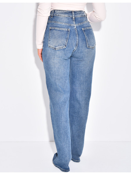 Gerade geschnittene Stretchjeans mit gekreuzter Knopfleiste