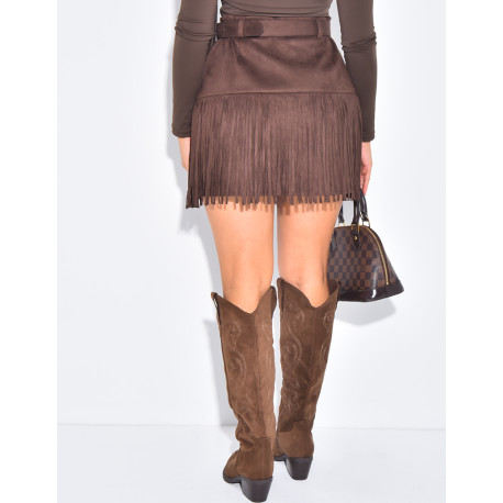 Jupe courte en suédine à franges et ceinture assortie