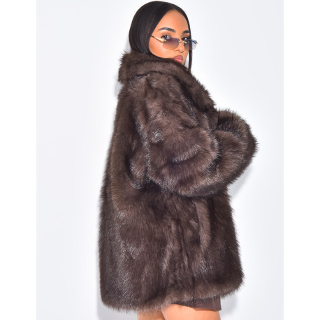 Manteau mi long en fausse fourrure