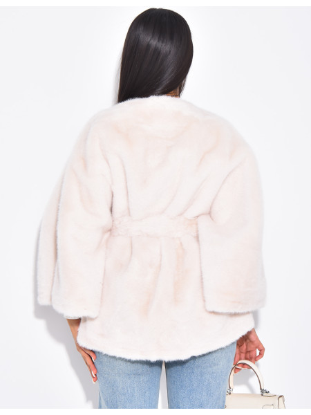 Cape courte en fourrure