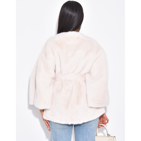 Cape courte en fourrure