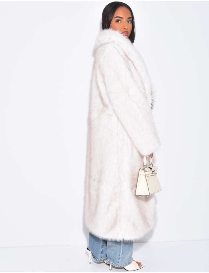 Manteau oversize à fourrure premium