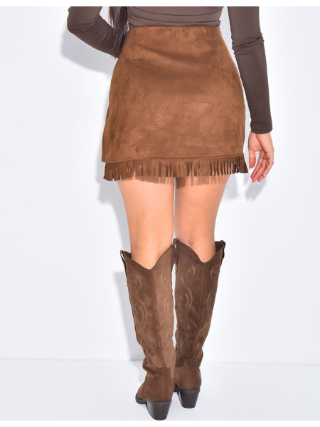 Jupe courte en suédine cloutée à franges