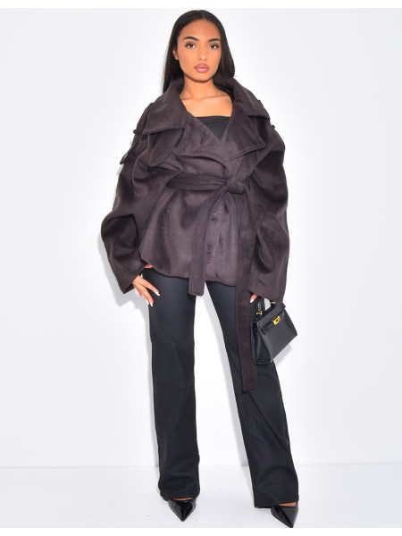 Manteau court en feutrine style trench