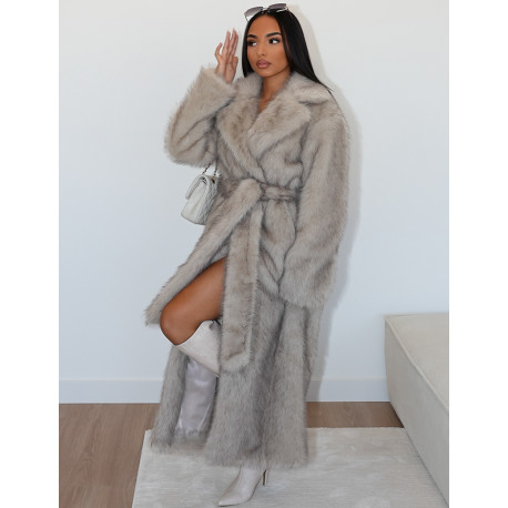 Manteau oversize à fourrure premium avec ceinture