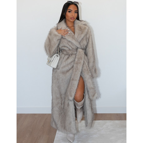 Oversized premium faux fur coat with belt