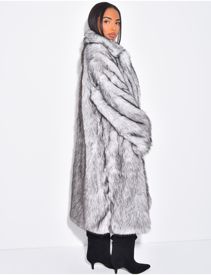 Manteau long oversize en fausse fourrure