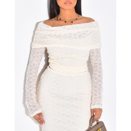 Long skirt and boat neck top set in textured fabric