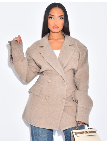 Oversize-Blazer aus Wolle mit doppelter Knopfleiste und tailliertem Rücken