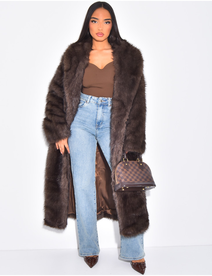 Manteau oversize à fourrure premium