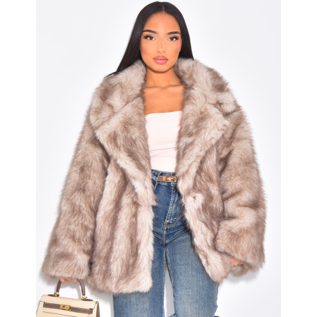 Manteau mi long en fausse fourrure