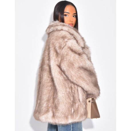 Manteau mi long en fausse fourrure