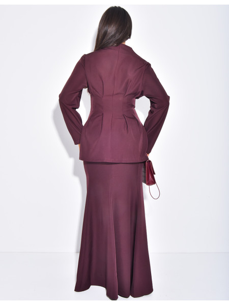 Ensemble blazer boutonnée et jupe longue évasée