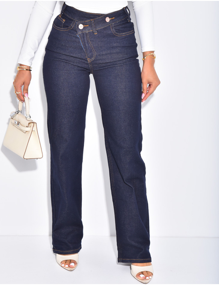 Jeans taille haute coupe droite à boutonnière croisée