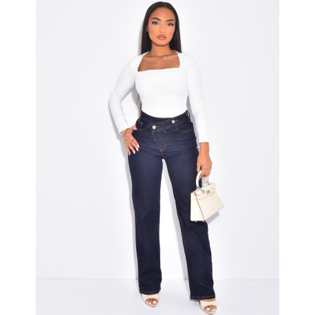 High-waisted straight-leg jeans with crossover button fastening