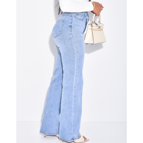 Jeans taille haute coupe droite à boutonnière croisée