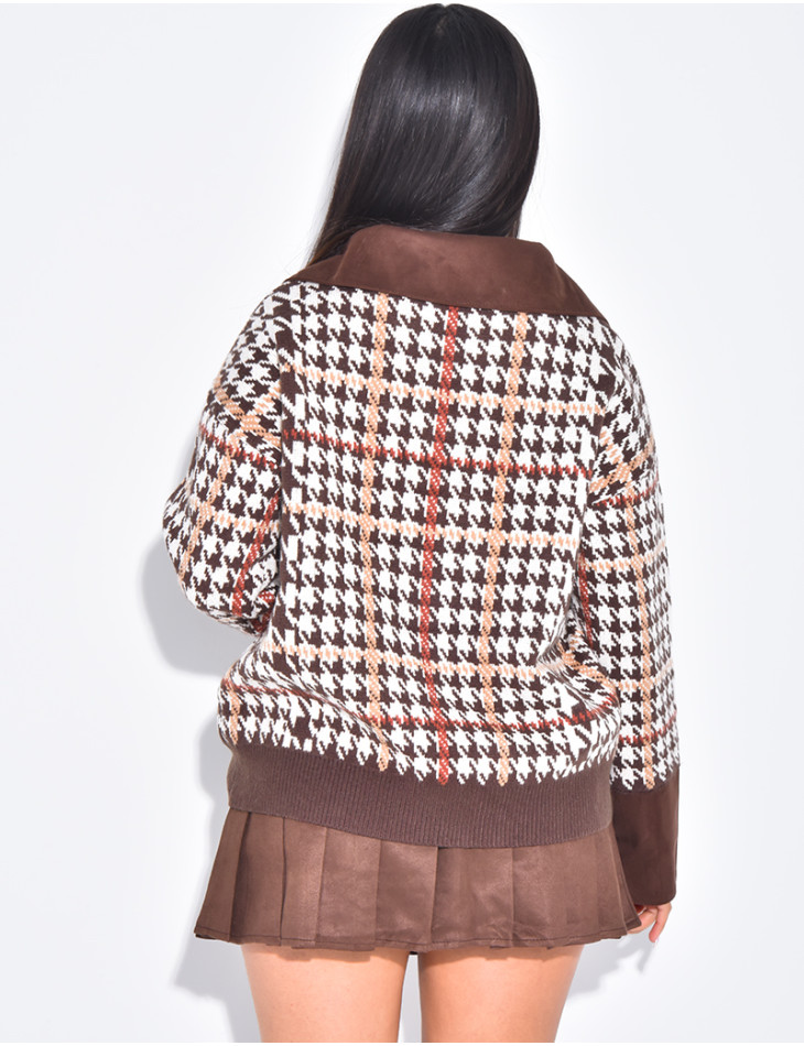 Oversized houndstooth pattern jumper with lacing at the neck