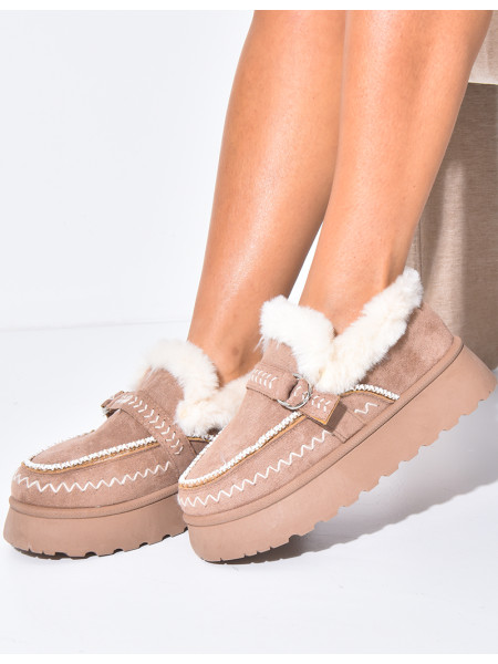 Chaussons en suédine à plateforme et doublure effet fourrure