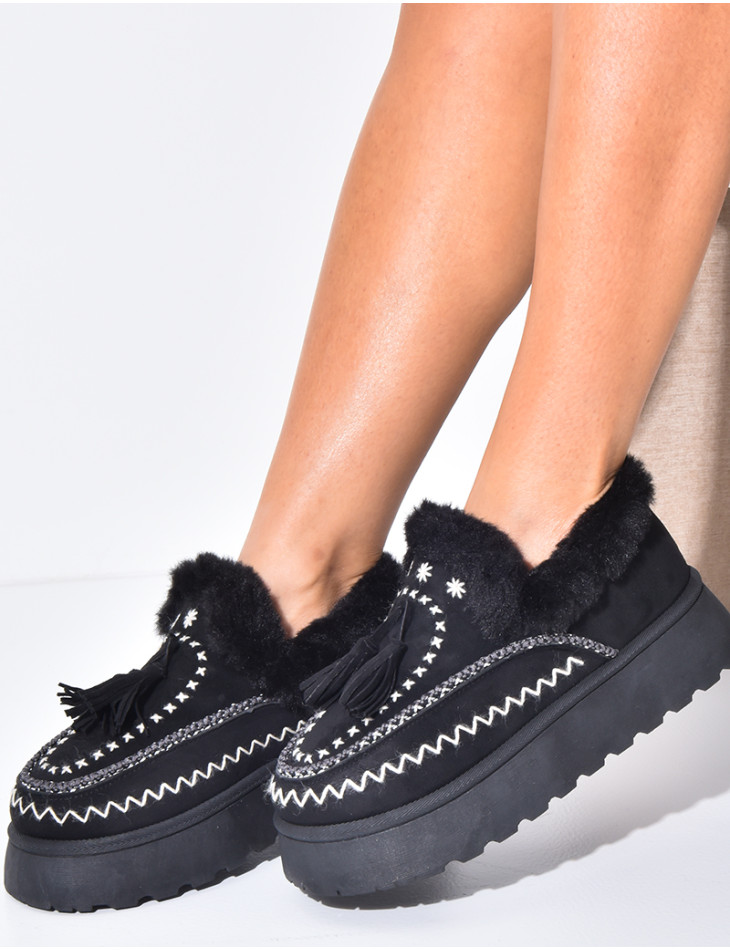 Chaussons en suédine à plateforme et doublure effet fourrure