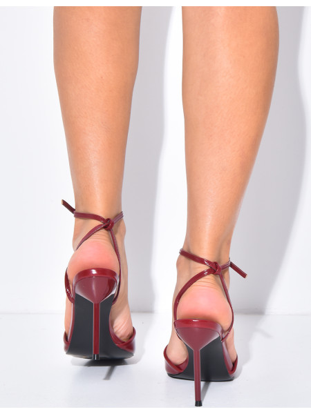 Sandalen mit Stilettoabsatz und Knöchelriemen