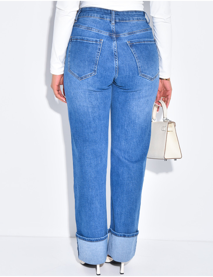 Straight-cut stretchy jeans with ankle turn-ups