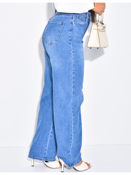 Jeans coupe ballon bleu délavé en tissu stretch