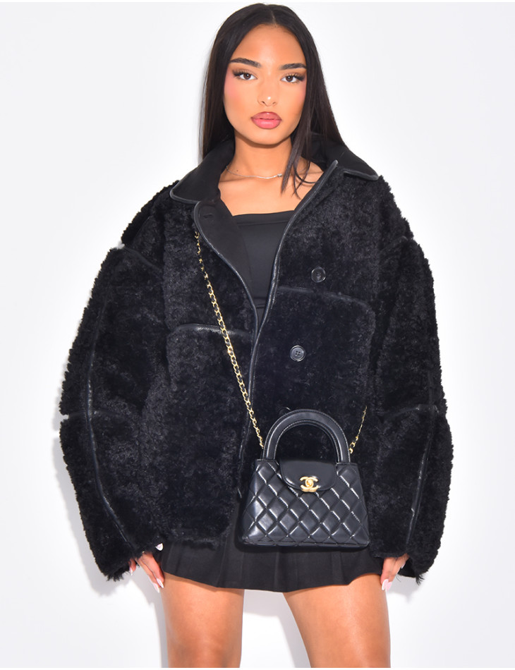 Oversize-Jacke aus geradlinigem Lammfell