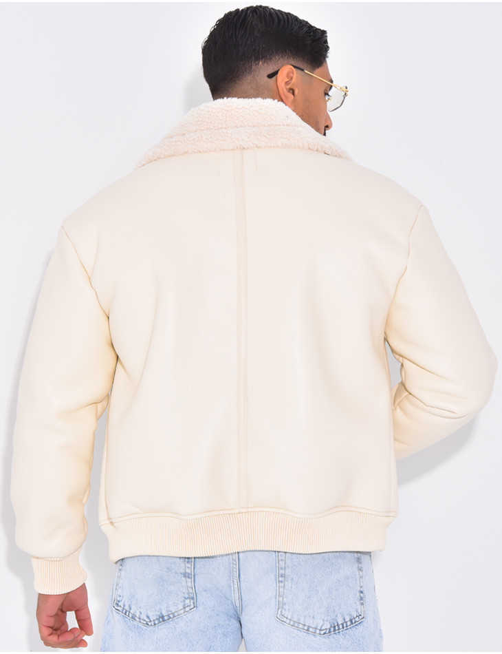 Veste en similicuir avec fourrure au col