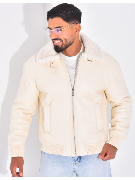 Veste en similicuir avec fourrure au col