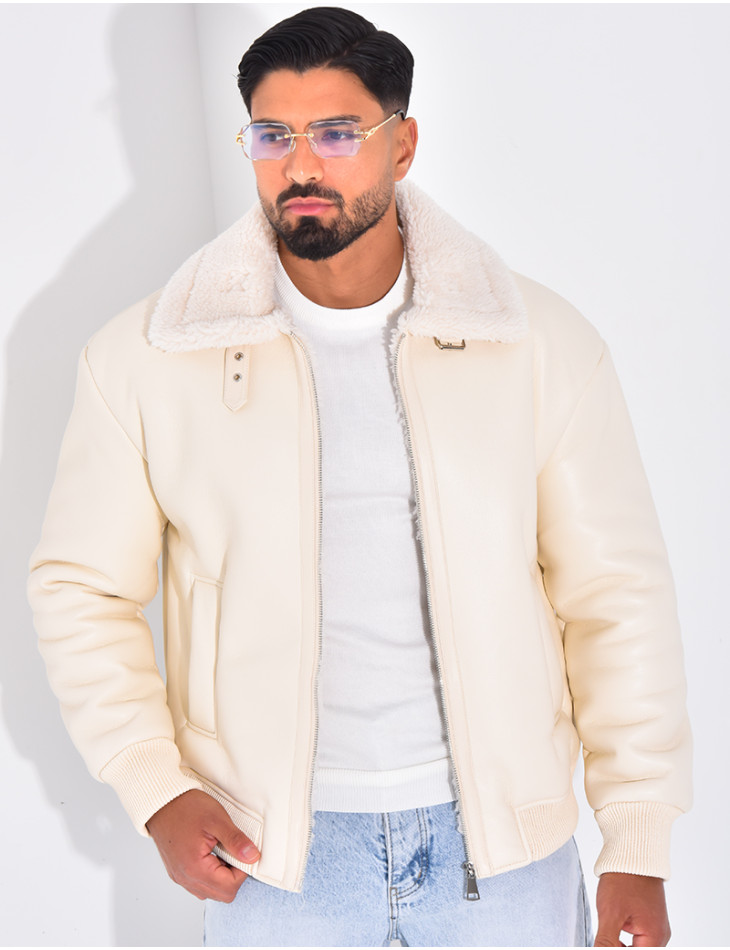 Veste en similicuir avec fourrure au col