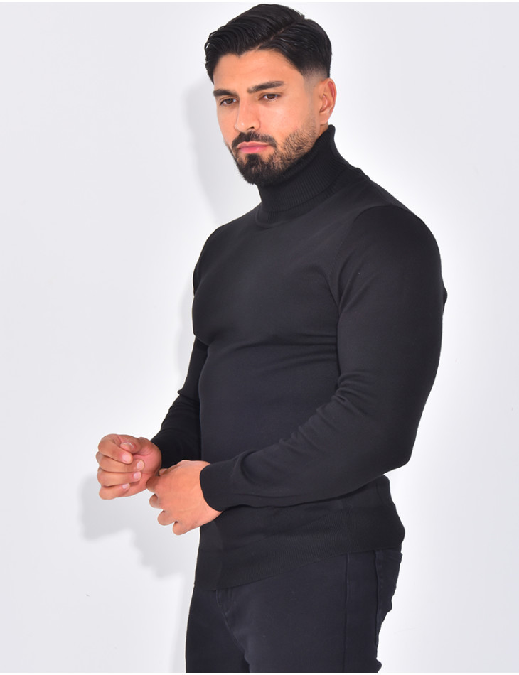 Pull fin col roulé