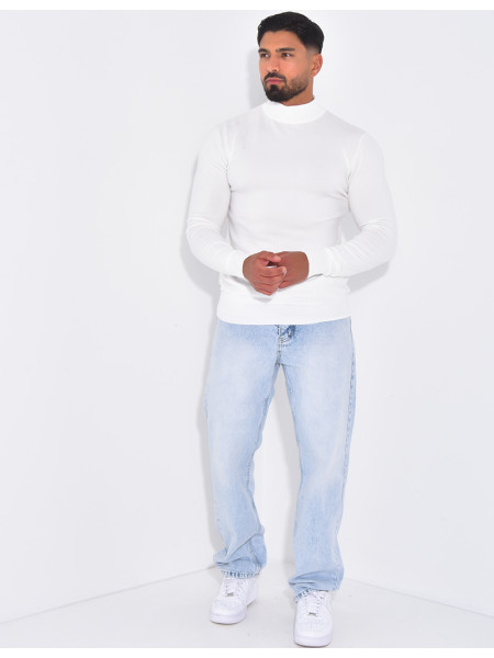 Pull fin col montant