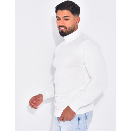 Pull fin col montant