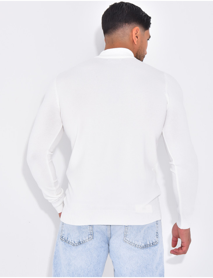 Pull fin col montant